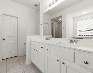 141 Emory Birch Drive - Photo Thumbnail 17