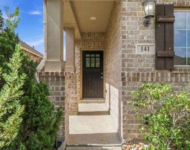 141 Emory Birch Drive - Photo Thumbnail 2