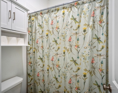 21433 Flora Springs Lane - Photo Thumbnail 29