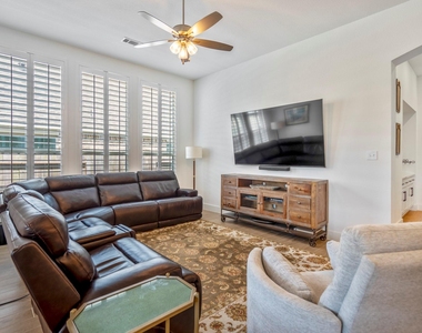 21433 Flora Springs Lane - Photo Thumbnail 14