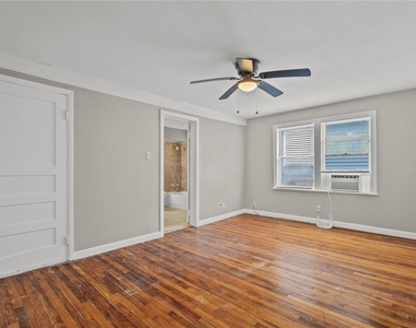 4020 Avenue O 1/2 - Photo Thumbnail 11