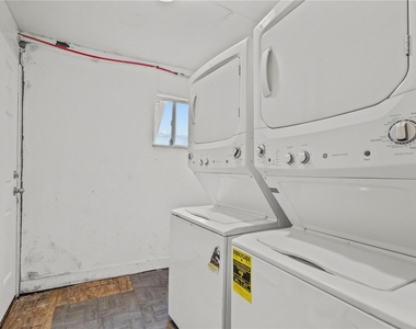4020 Avenue O 1/2 - Photo Thumbnail 5