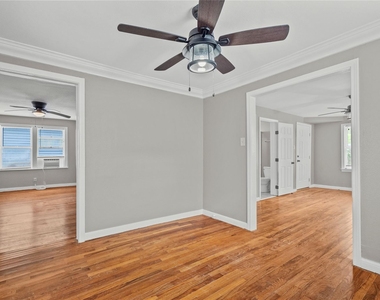 4020 Avenue O 1/2 - Photo Thumbnail 13