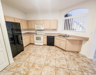 3263 Monitor Lane - Photo Thumbnail 9