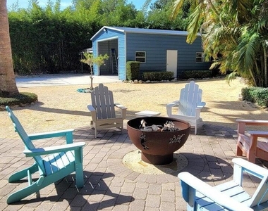 15 Topaz Drive - Photo Thumbnail 23
