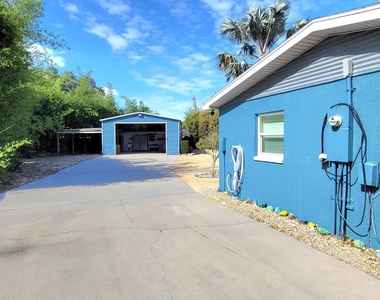 15 Topaz Drive - Photo Thumbnail 3