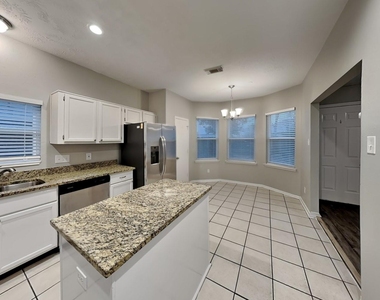 17603 Chatham Way Drive - Photo Thumbnail 4