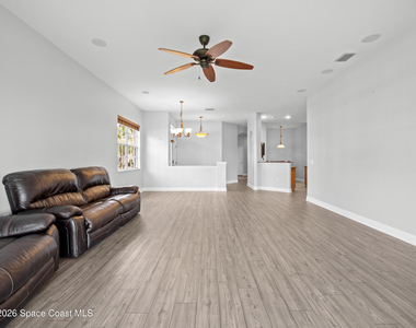 1317 Ballinton Drive - Photo Thumbnail 3