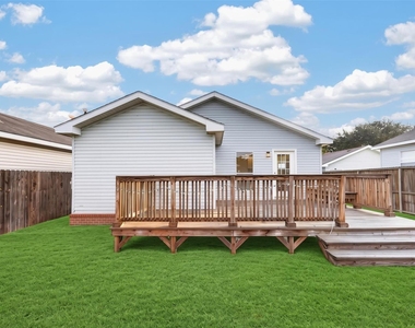10130 Summerberry Lane - Photo Thumbnail 35