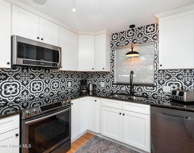 335 Yuma Drive - Photo Thumbnail 13