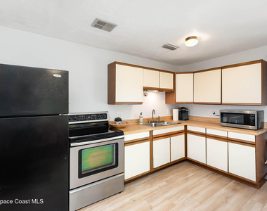 335 Yuma Drive - Photo Thumbnail 23