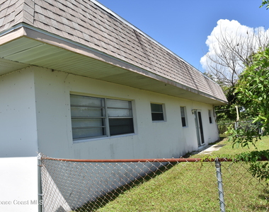 987 Burn Drive Ne - Photo Thumbnail 2