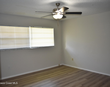 987 Burn Drive Ne - Photo Thumbnail 20