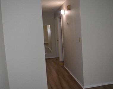987 Burn Drive Ne - Photo Thumbnail 17