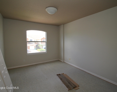 1010 Venetian Drive - Photo Thumbnail 14