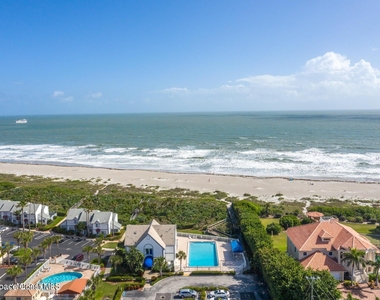 706 Beach Park Lane - Photo Thumbnail 20