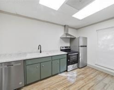 3010 Winding Way - Photo Thumbnail 7