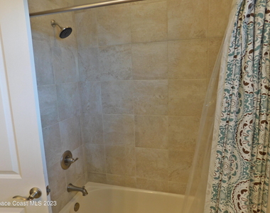 2242 Rodina Drive - Photo Thumbnail 13