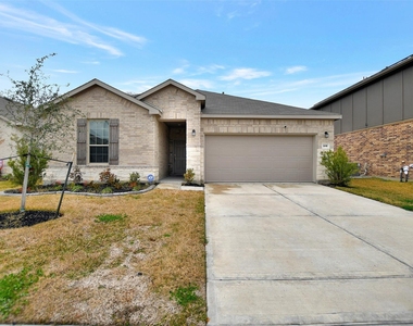 315 Appaloosa Drive - Photo Thumbnail 1
