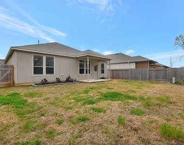 315 Appaloosa Drive - Photo Thumbnail 32