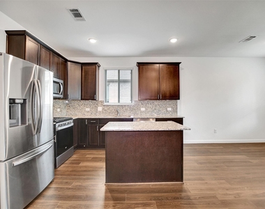 315 Appaloosa Drive - Photo Thumbnail 13