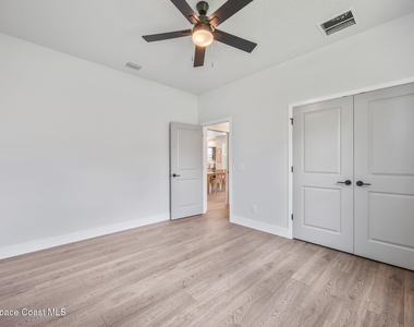 731 Banyan Street Sw - Photo Thumbnail 7