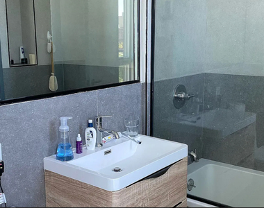 179 North 7th Street - Photo Thumbnail 8