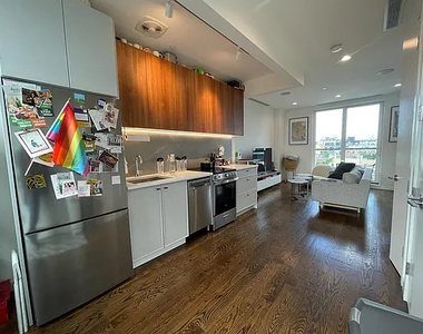 179 North 7th Street - Photo Thumbnail 1
