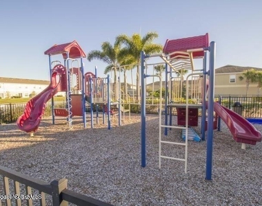 2635 Revolution Street - Photo Thumbnail 28