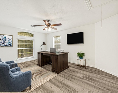 7314 Wooded Lake Lane - Photo Thumbnail 30