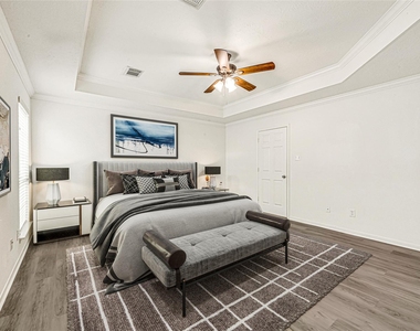 7314 Wooded Lake Lane - Photo Thumbnail 22