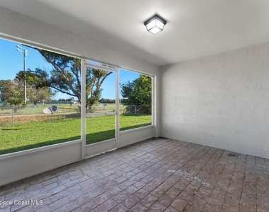 840 Angela Avenue - Photo Thumbnail 17