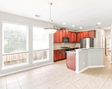 2716 Alessandria Lane - Photo Thumbnail 4