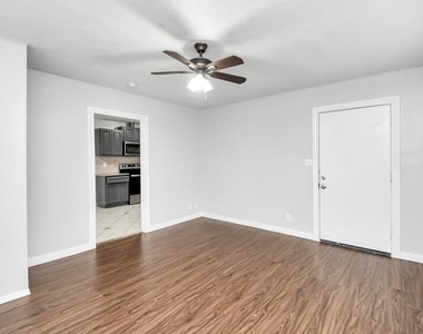 116 Marian Street - Photo Thumbnail 13