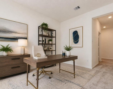25418 Saguaro Ridge Drive - Photo Thumbnail 13