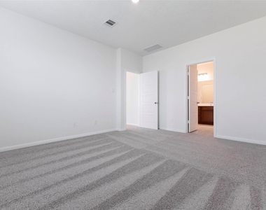 25418 Saguaro Ridge Drive - Photo Thumbnail 10