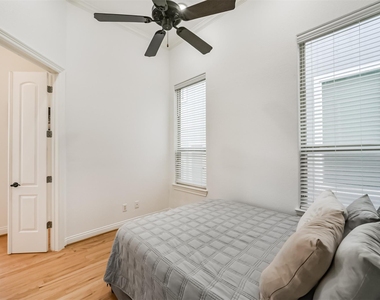 2016 Sabine Street - Photo Thumbnail 24