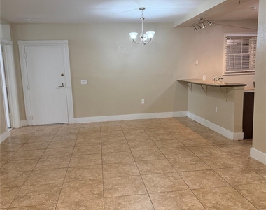 621 21st Street - Photo Thumbnail 5