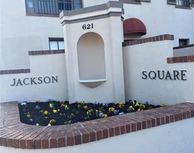 621 21st Street - Photo Thumbnail 15