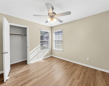 13030 Maile Park Drive - Photo Thumbnail 14