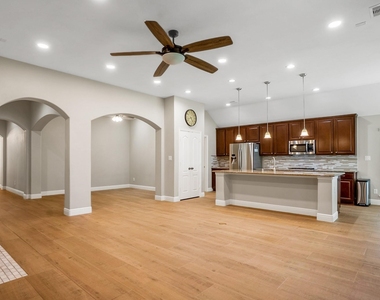 23728 Tatum Bend Lane - Photo Thumbnail 2