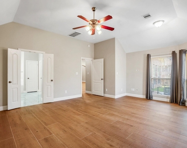 23728 Tatum Bend Lane - Photo Thumbnail 10
