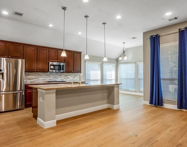 23728 Tatum Bend Lane - Photo Thumbnail 4