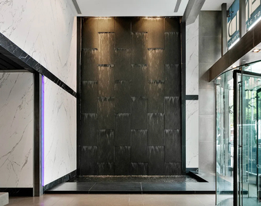 West 37th Street - Photo Thumbnail 6