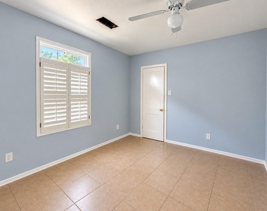 3345 Reeves Street - Photo Thumbnail 12