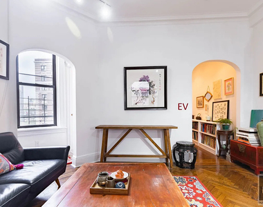 West 72 Street - Photo Thumbnail 1
