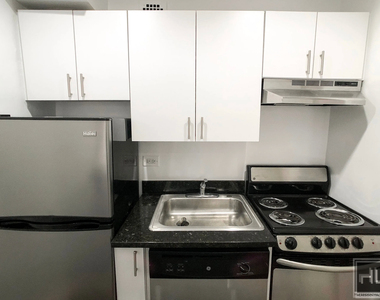West 73rd Street - Photo Thumbnail 2