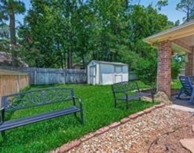 3319 Hemingway Drive - Photo Thumbnail 3