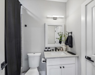 314 Palmer Street - Photo Thumbnail 8