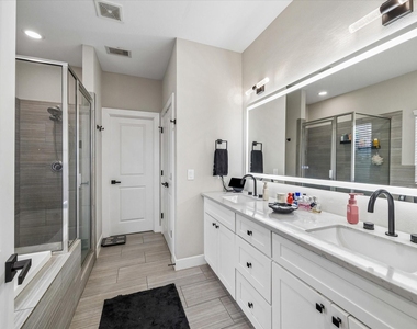 314 Palmer Street - Photo Thumbnail 4